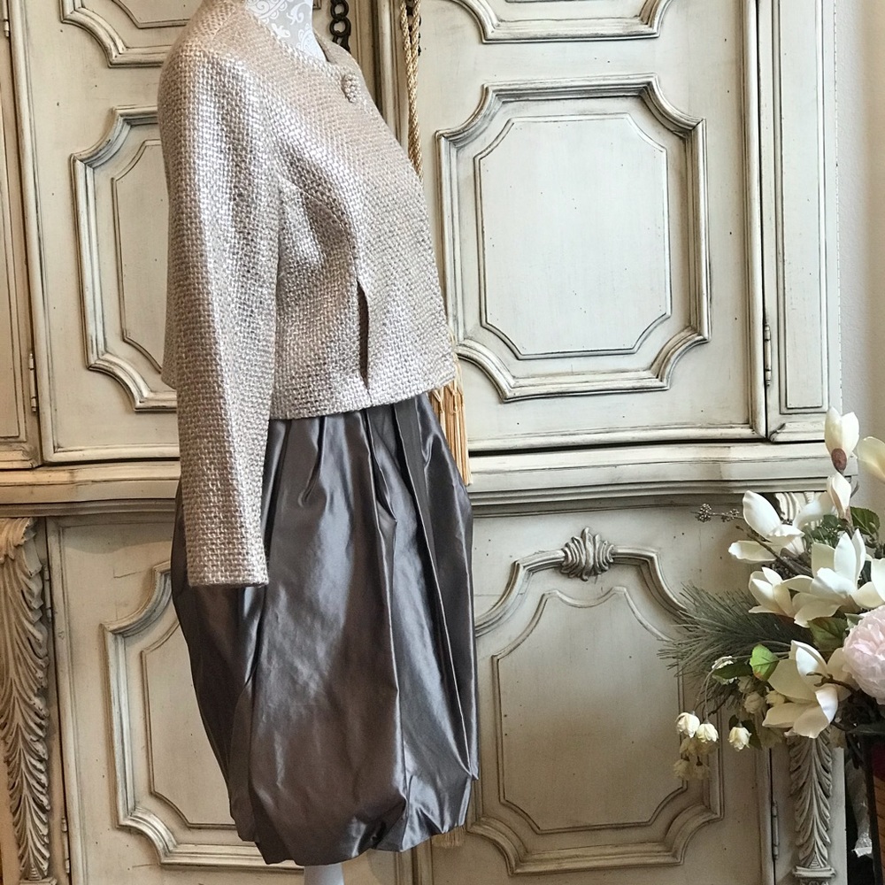 DESIGNER SILK SKIRT SHIMMERY SILVERED SILK DUPONI BY BARNEY’S NY SIZE 8 LIKE NEW - Picture 2 of 8